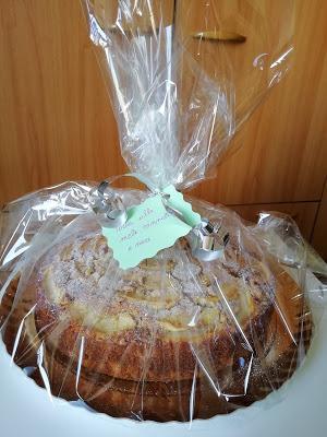 Dolci: Torta mele, cannella e noci Dolci: Torta mele, cannella e noci