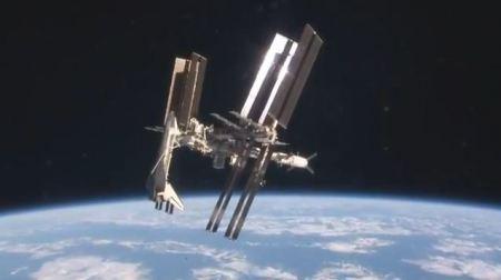 Video unico della ISS e dello Shuttle