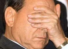 Presidente Berlusconi, Lei mi è simpatico ma, come elettore moderato del centrodestra, chiedo le Sue dimissioni per il bene dell’Italia e della politica italiana