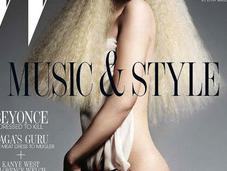 Christina Aguilera ricoperta rose Magazine Luglio 2011