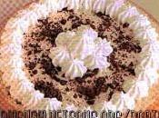 Torta farcita alla crema banane