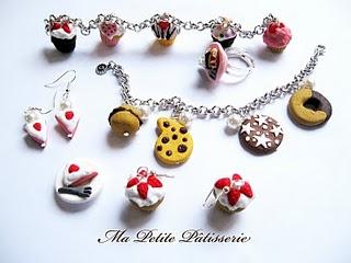 ordini clienti: vari bracciali, anelli, orecchini + nuova creazione: cupcakes' hairclip