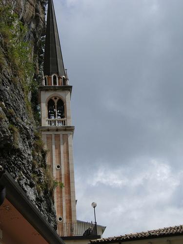 madonna della corona - campanile