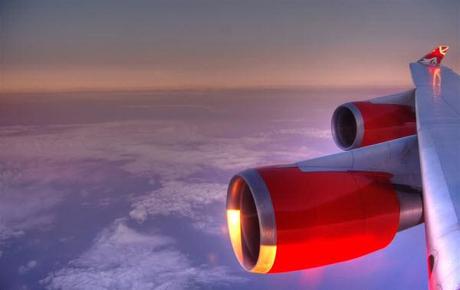 london 100 Exquisite Airplane Window Shots