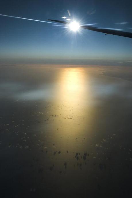 manchester 100 Exquisite Airplane Window Shots