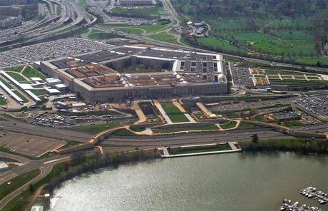 pentagon 100 Exquisite Airplane Window Shots