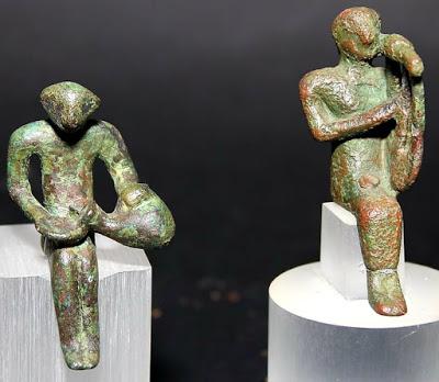 Archeologia della Sardegna. Bronzetti nuragici: sculture votive, oggetti artistici o doni cerimoniali? Articolo di Pierluigi Montalbano Archeologia della Sardegna. Bronzetti nuragici: sculture votive, oggetti artistici o doni cerimoniali? Articolo di Pierluigi Montalbano