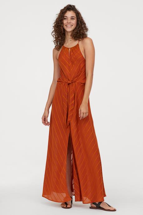 SONO 25 GLI ABITI SELEZIONATI PER SFOGGIARE UN LOOK UNICO! SONO 25 GLI ABITI SELEZIONATI PER SFOGGIARE UN LOOK UNICO!