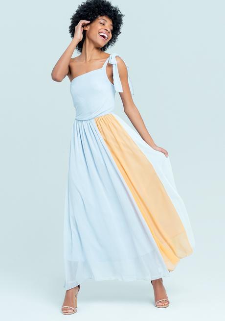 SONO 25 GLI ABITI SELEZIONATI PER SFOGGIARE UN LOOK UNICO! SONO 25 GLI ABITI SELEZIONATI PER SFOGGIARE UN LOOK UNICO!