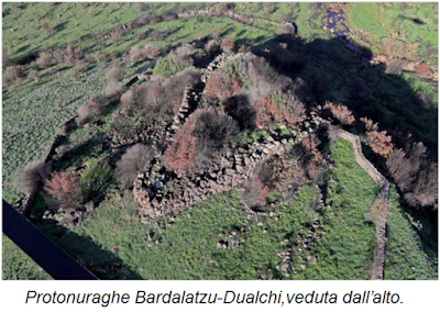 Archeologia. Considerazioni sui protonuraghi. Articolo di Alberto Moravetti Archeologia. Considerazioni sui protonuraghi. Articolo di Alberto Moravetti
