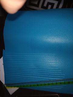POCHETTE DI JEANS - CON BASE INTRECCIATA - UNCINETTO POCHETTE DI JEANS - CON BASE INTRECCIATA - UNCINETTO