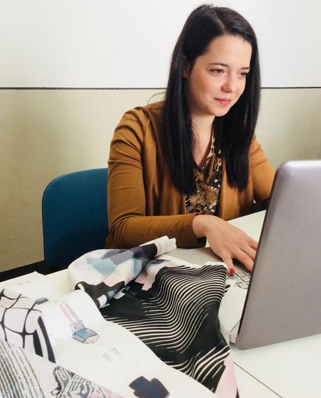 L'imposizione tecnologia sulla società. Al Madeinmedi 2019 Elisa Caminiti con L'imposizione tecnologia sulla società. Al Madeinmedi 2019 Elisa Caminiti con