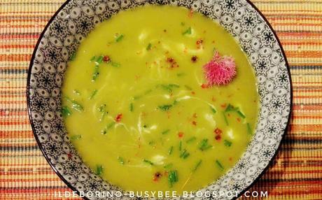 Non Sprecare - Zuppa di Bucce di Piselli or Pea Pods Soup Non Sprecare - Zuppa di Bucce di Piselli or Pea Pods Soup