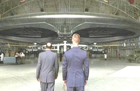Clark McClelland: Anche WERNHER VON BRAUN VIDE GLI “ALIENI” e LA NAVE DI ROSWELL Clark McClelland: Anche WERNHER VON BRAUN VIDE GLI “ALIENI” e LA NAVE DI ROSWELL