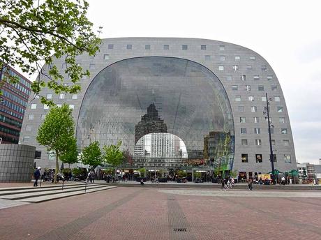 Cosa vedere a Rotterdam: la città dai mille volti imponente struttura tra le cose da vedere a Rotterdam
