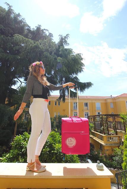 Il mio nuovo trolley fucsia di Valigeria Roncato Il mio nuovo trolley fucsia di Valigeria Roncato
