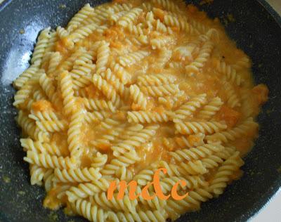 Pasta Zucca e Provola e il segreto per renderla cremosa Pasta Zucca e Provola e il segreto per renderla cremosa
