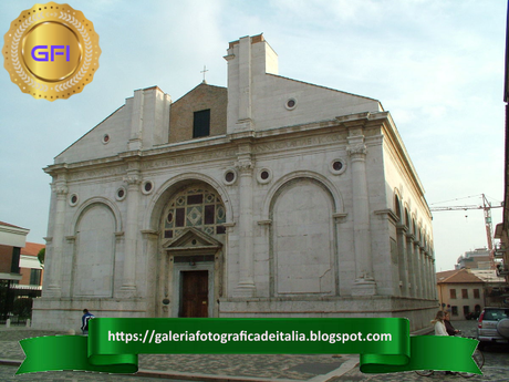 L'Emilia-Romagna è considerata una delle regioni più fertili e produttive d'Italia. L'Emilia-Romagna è considerata una delle regioni più fertili e produttive d'Italia.
