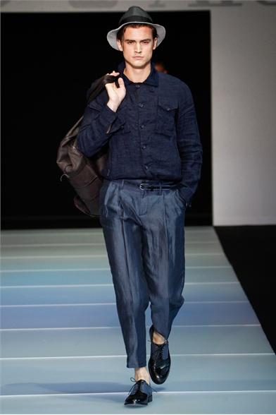 Emporio Armani, leggerezze maschili [MilanoModaUomo SS 2012]