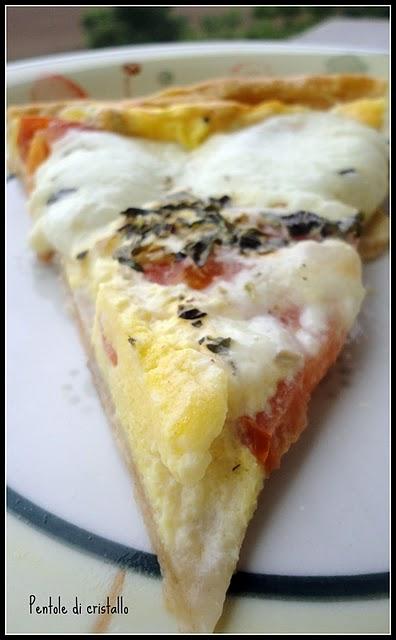 Torta salata alla pizza