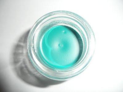 Acquisti Essence Bondie Beach Collection (FOTO/PICS)