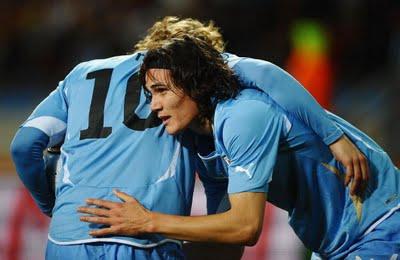 Uruguay-Plaza Colonia 5-0: il video di Cavani che segna ed incanta in amichevole