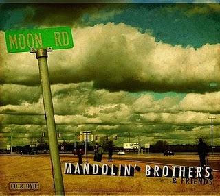 Mandolin' Brothers > Moon Road