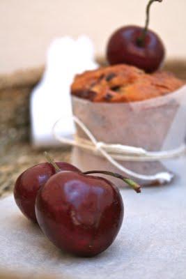 Muffin alle ciliegie...perche le donne amano i dolci!