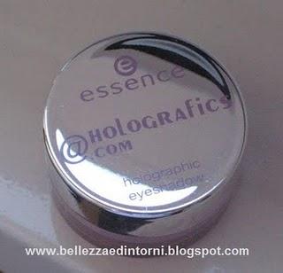 Essence: Holographic Eyeshadow 02 Lilac