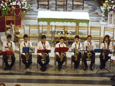 I piccoli musicisti di Positano crescono.