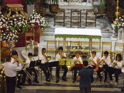 I piccoli musicisti di Positano crescono.