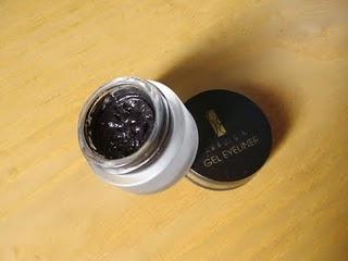 Rivitalizzare l'eyeliner in gel: