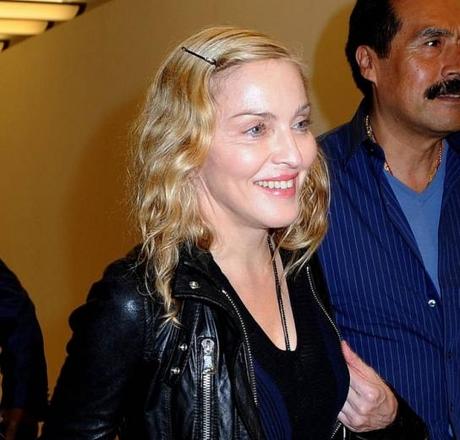 Madonna gonfia di botox e David manda a fanculo i paparazzi