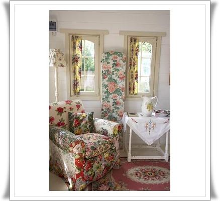 Appuntamento al cottage:a floral cottage..