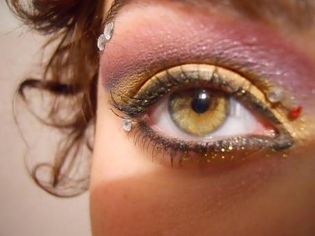 Makeup: Ballerina di danza del ventre../ Belly dance dancer Makeup