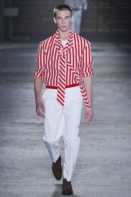 [Fashion Show] Milano Moda Uomo: Alexander McQueen P/E 2012