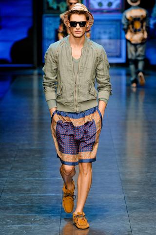 [Fashion Show] Milano Moda Uomo: D&G; P/E 2012