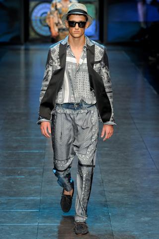 [Fashion Show] Milano Moda Uomo: D&G; P/E 2012