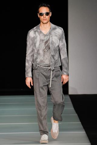 [Fashion Shows] Milano Moda Uomo: Emporio Armani P/E 2012