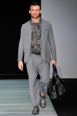 [Fashion Shows] Milano Moda Uomo: Emporio Armani P/E 2012