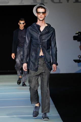 [Fashion Shows] Milano Moda Uomo: Emporio Armani P/E 2012