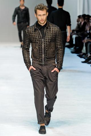 [Fashion Show] Milano Moda Uomo: Dolce & Gabbana P/E 2012