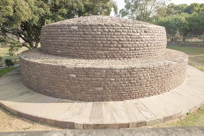 Central India 20 - Gli stupa di Sanchi Central India 20 - Gli stupa di Sanchi