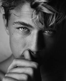 Blogtour: Ferryman di Claire McFall - Tristan Blogtour: Ferryman di Claire McFall - Tristan