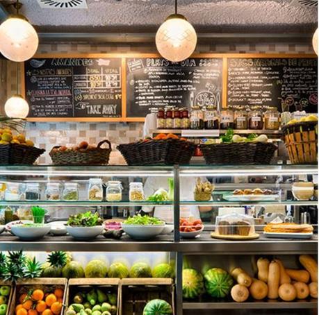 Da Barcellona a Madrid: 10 ristoranti vegetariani e vegani da provare in Spagna Da Barcellona a Madrid: 10 ristoranti vegetariani e vegani da provare in Spagna