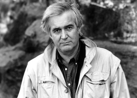 La mano (An Event in Autumn) Henning Mankell La mano (An Event in Autumn) Henning Mankell