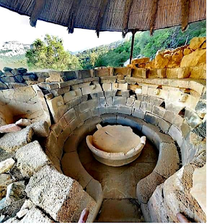 Archeologia. Oliena, Sardegna. Un edificio sacro per i rituali di 3000 anni fa. Archeologia. Oliena, Sardegna. Un edificio sacro per i rituali di 3000 anni fa.