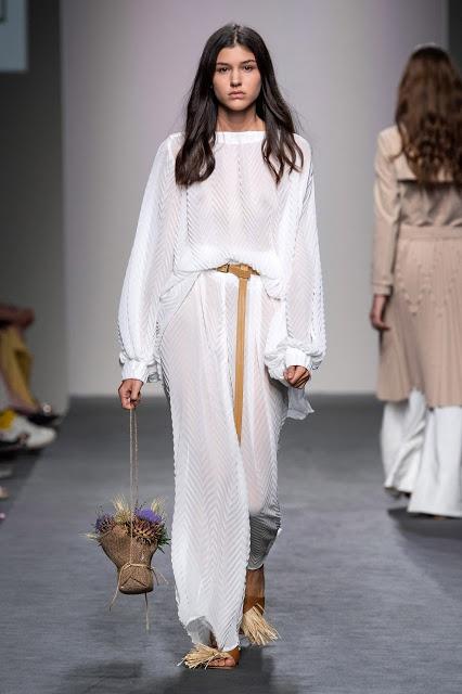 AltaRoma Luglio 2019. Roma Fashion Week. Dettagli Couture. AltaRoma Luglio 2019. Roma Fashion Week. Dettagli Couture.