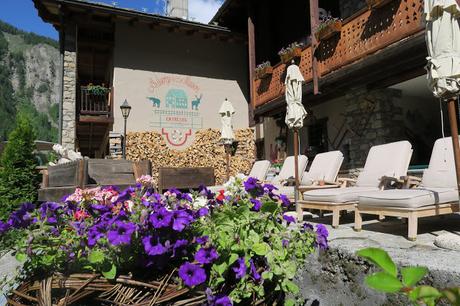 Auberge de la Maison / Dove soggiornare ai piedi del Monte Bianco Auberge de la Maison / Dove soggiornare ai piedi del Monte Bianco