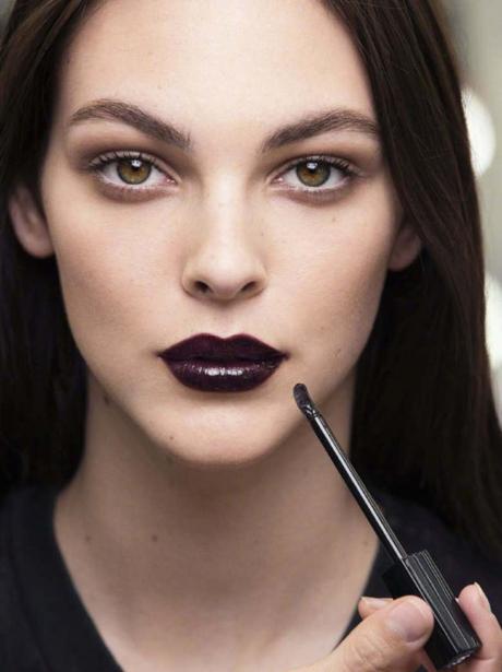 CHANEL Make Up Autunno Inverno 2019. La Collezione Noir et Blanc CHANEL Make Up Autunno Inverno 2019. La Collezione Noir et Blanc